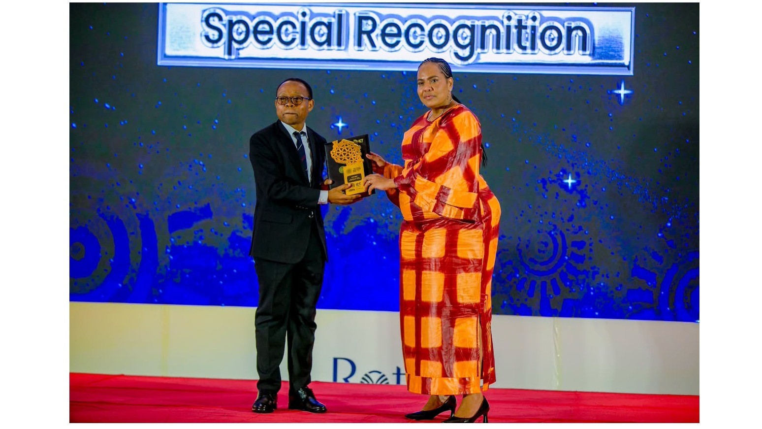 DR. JABIRI KUWE BAKARI RECEIVES 2026 ICT LIFETIME ACHIEVEMENT AWARD