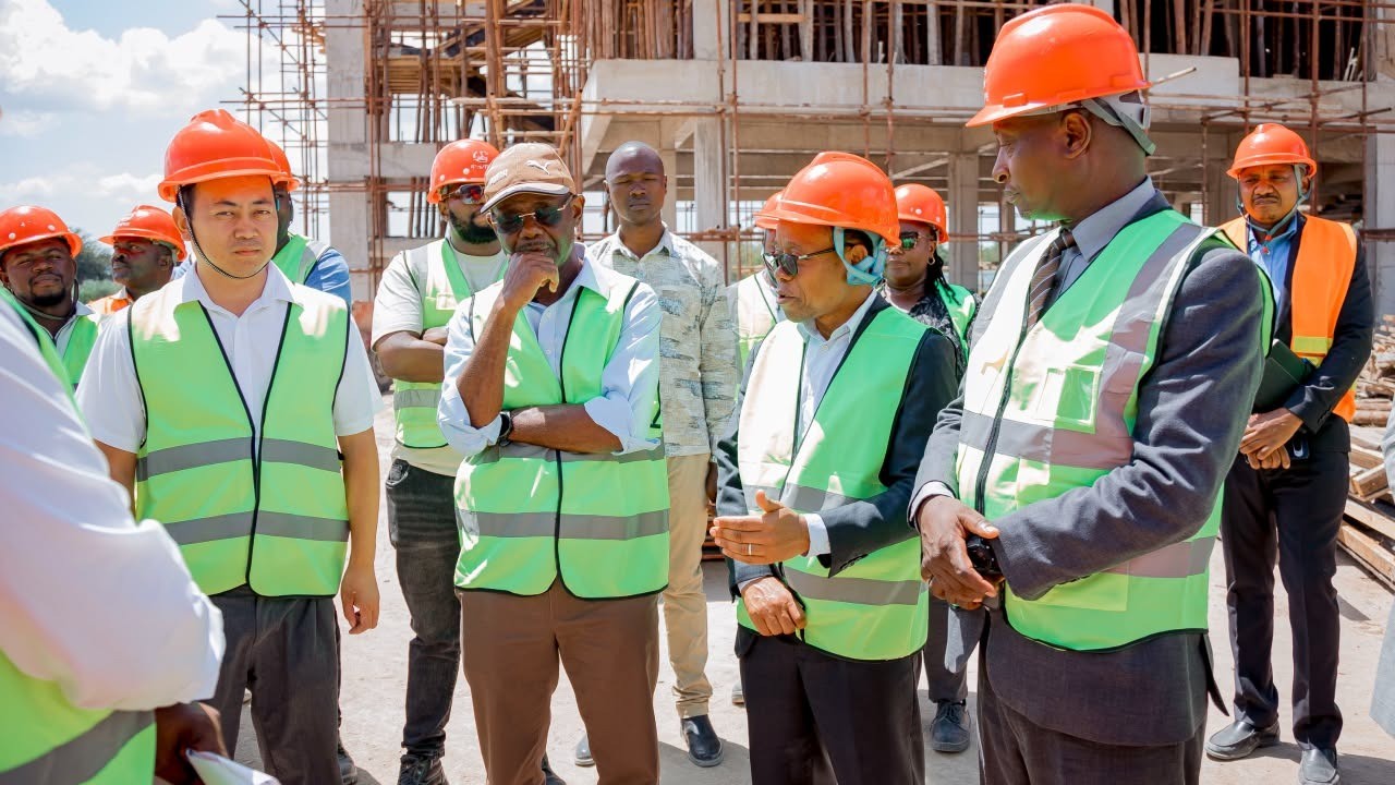 WAZIRI MBARAWA ARIDHISHWA NA MAENDELEO YA UJENZI WA MIUNDOMBINU MIPYA YA CATC